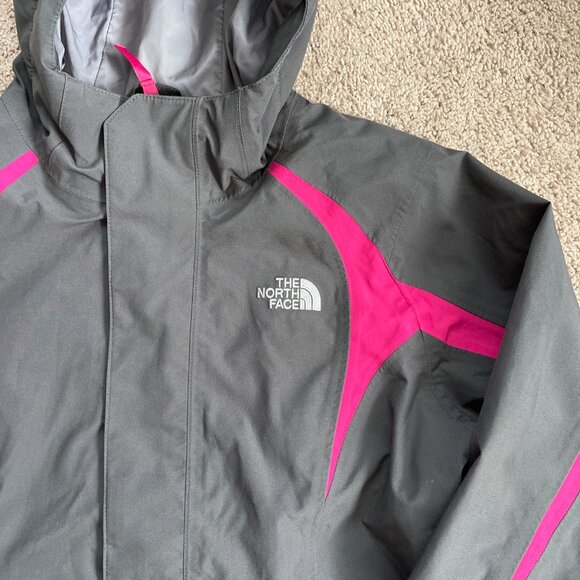 THE NORTH FACE KIRA Ski Rain JACKET Shell GIRLS Large 14/16 MSRP $170 Gray/Pink - Picture 2 of 6